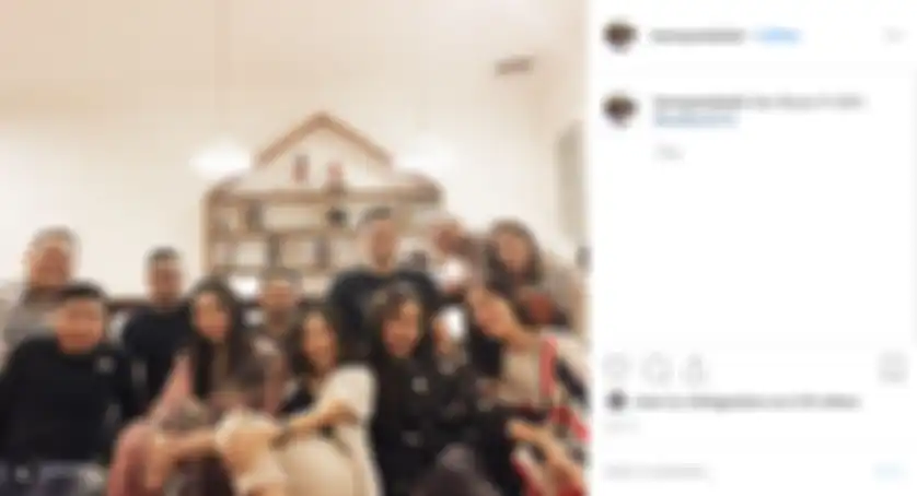 Lolita Agustine temani suami bukber