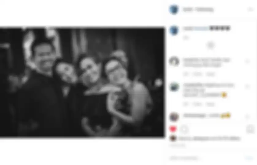 Lulu Tobing bersama keluarga