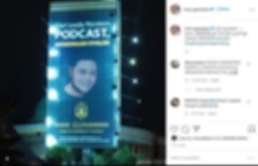 Billboard balasan Ivan Gunawan untuk Deddy Corbuzier