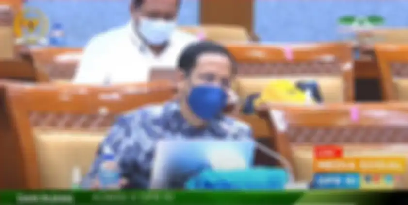 Mendikbud Nadiem Makarim dalam rapat dengan Komisi X DPR RI yang disiarkan langsung di kanal YouTube DPR RI