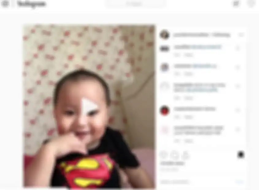 ternyata anak pertama  Arifin Ilham miliki hunian yang bertabur bunga