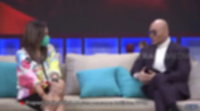 Melaney Ricardo ketika bercerita tentang keretakan rumah tangganya.