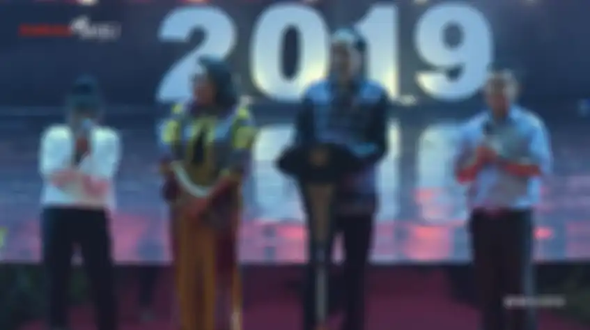 Seorang gadis asal NTT bentak Presiden Joko Widodo di acara Perayaan Natal Nasional 2019. 