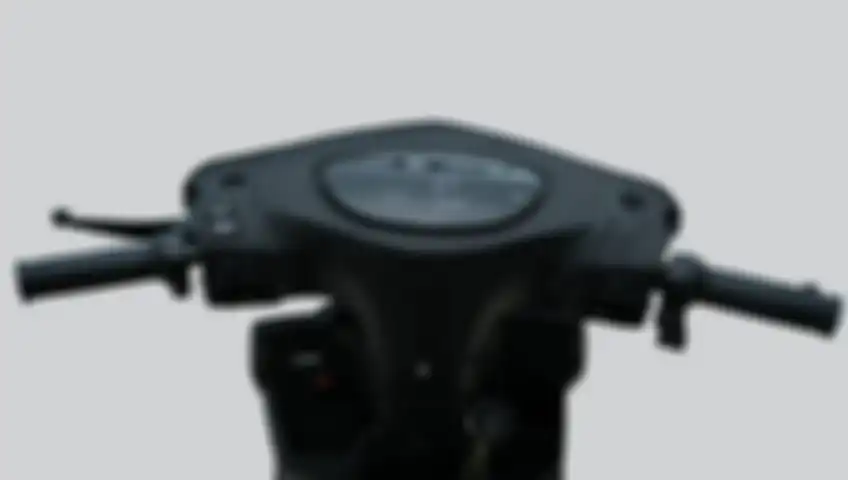 Area setang motor listrik baru Ampere Reo 80.