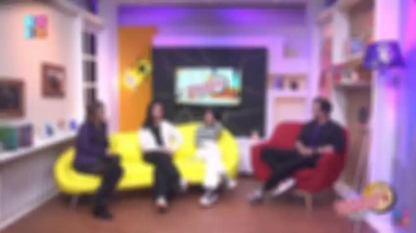 Mayang dan Chika saat jadi bintang tamu di acara Bisik Bisik Tetangga Reborn