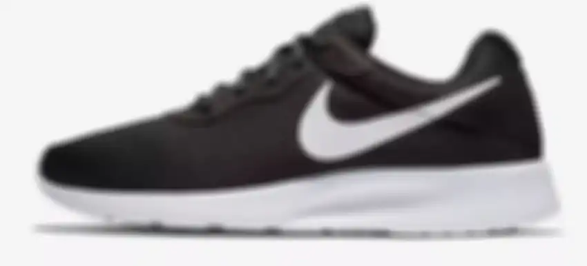 Nike Tanjun