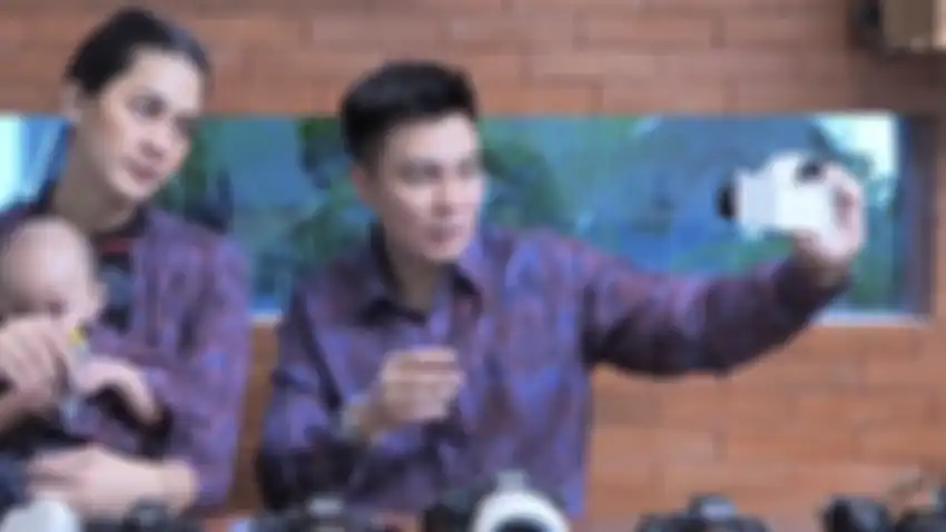 Baim Wong menganjurkan YouTuber pemula untuk menggunakan Canon M50.