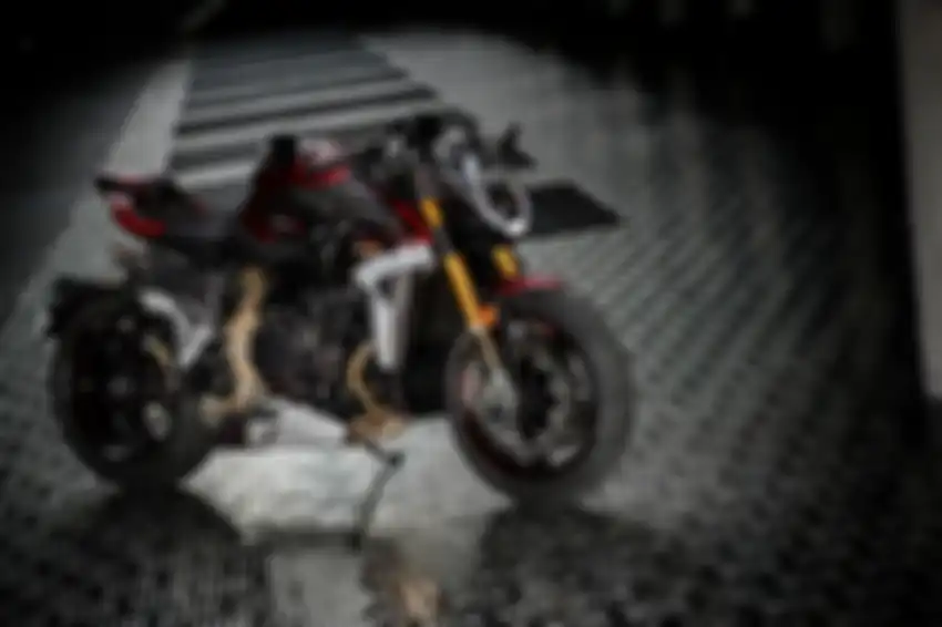 MV Agusta Brutale 1000 Serie Oro.