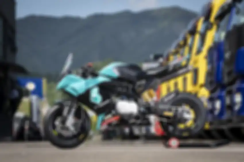 Ilustrasi motor balap MiniGP.