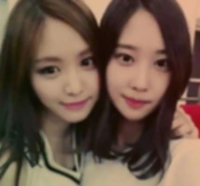 Son Sa Eun dan Son Na Eun