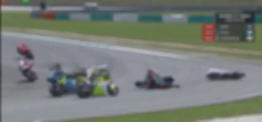 Belum satu putaran, 3 pembalap Moto2 Malaysia 2024 malah terjatuh saat balapan.