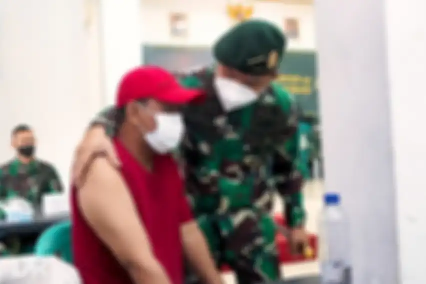 Ketua MUI Muhammad Cholil Nafis mempertanyakan maksud Jenderal Dudung Abdurachman. MUI meminta KSAD urusi konflik ini.