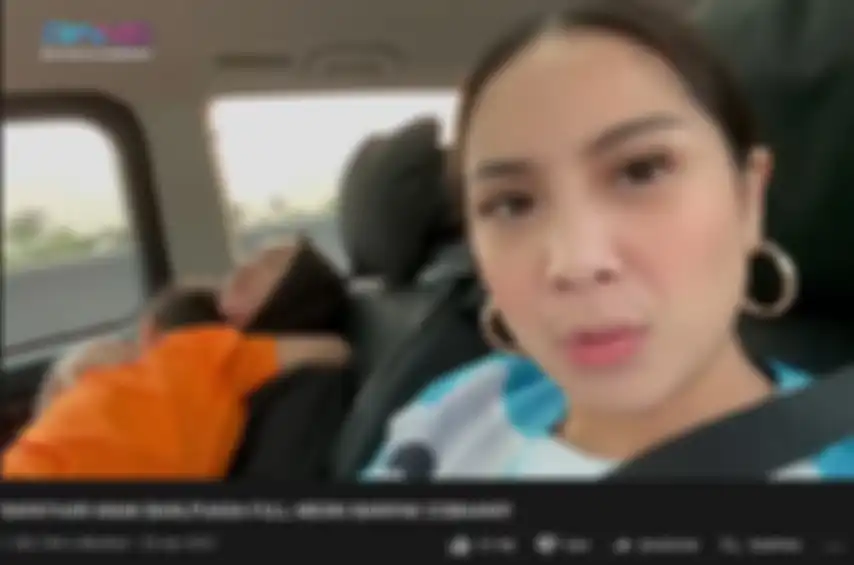 Rafathar sabar menunggu waktu berbuka puasa
