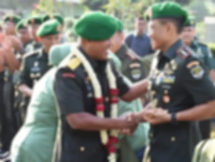 Jenderal Kopassus yang berani mati demi menyalamatkan nyawa Jokowi di Ukraina ternyata dimutasi ke Kalimantan. 
