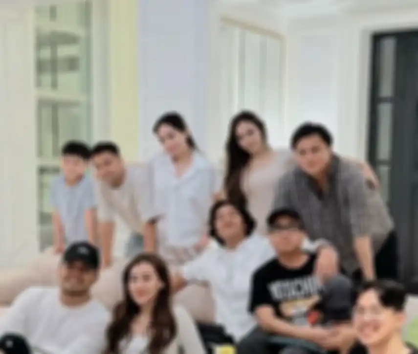 Momen Rizky Febian/Mahalini - Thariq Halilintar/Aaliyah Massaid nobar di Andara