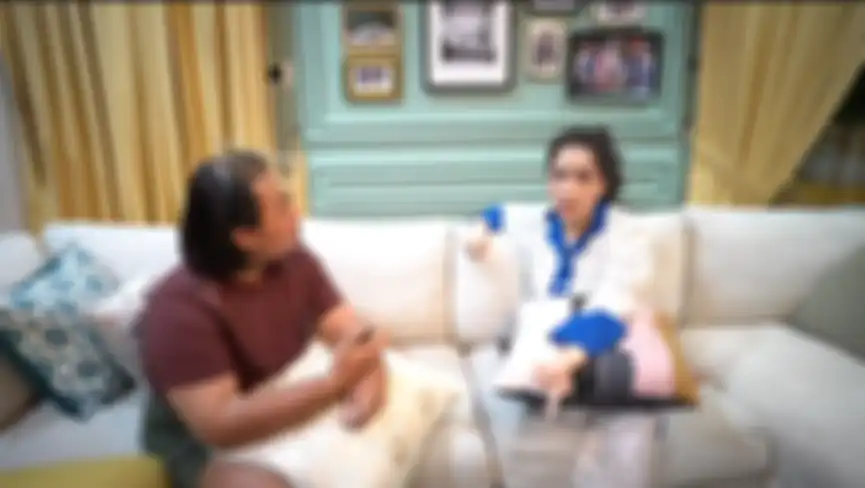 Nagita Slavina saat diwawancara Keanuagl