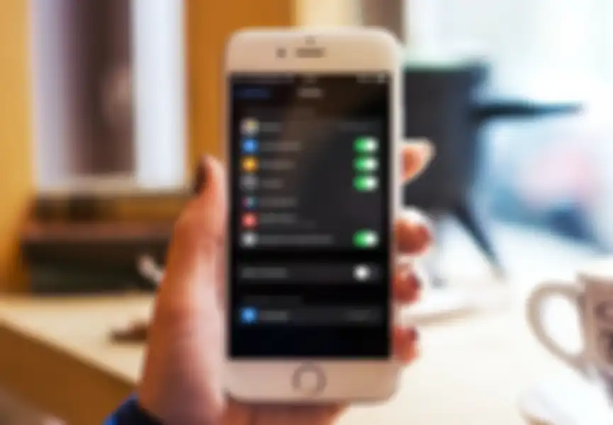 Mematikan pelacakan aplikasi di pengaturan iPhone 8