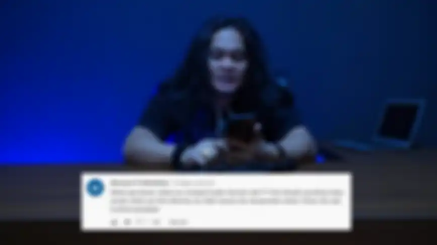 Tangkap layar Mbah Mijan dan komentar netizen soal arwah Mbak You yang belum diterima