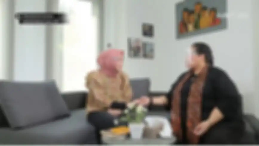 Putri Delina dan Mbak You