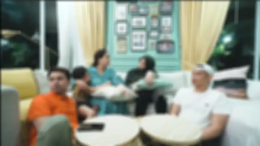 Citra Kirana dan Rezky Adhitya saat berbincang dengan Nagita Slavina dan Raffi Ahmad