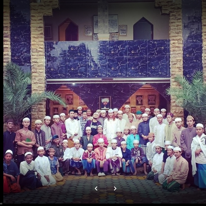 Pondok Pesantren Tajul Alawiyyin milik Habib Bahar bin Smith 