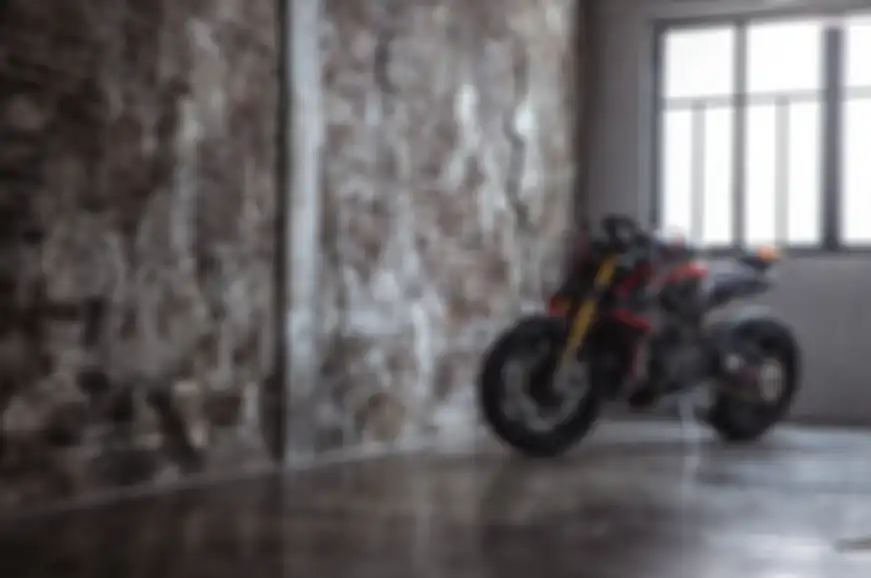 MV Agusta Rush 1000 Limited Edition diproduksi hanya 300 unit 