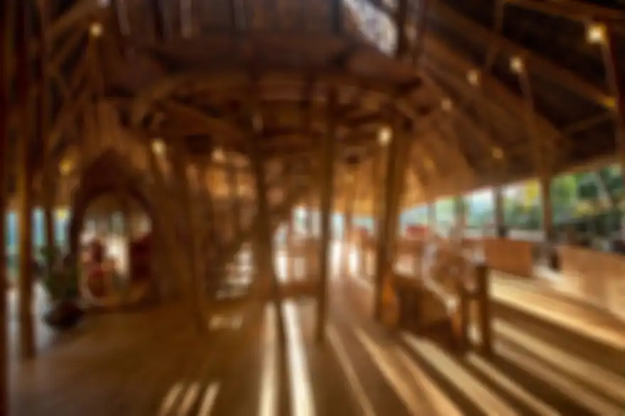 rumah bambu