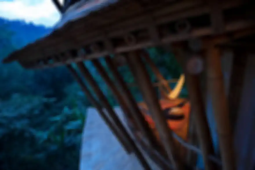rumah bambu