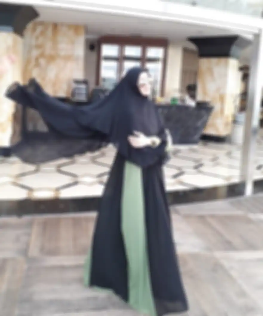 Mantan artis seksi yang sudah hijrah, Inneke Koesherawati mengakui suaminya memakai bilik asmara di Lapas Sukamiskin. Begini kronologinya.