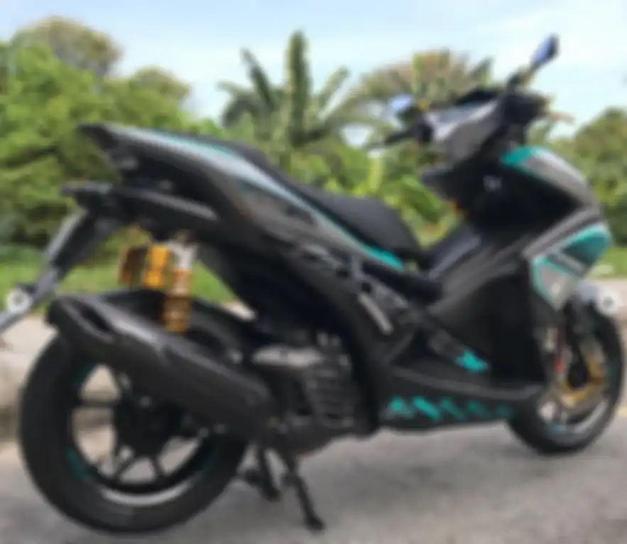 Selain pakai livery tim MotoGP, Aerox ini juga dimanja part mewah