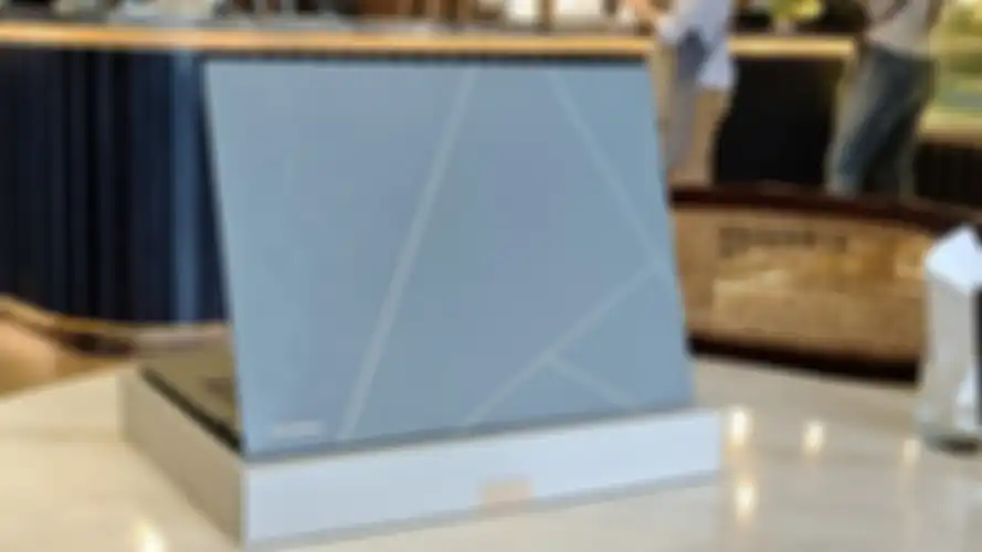 ASUS Zenbook S13 OLED UX5304 menghadirkan laptop tipis, ringan, dan ramah lingkungan
