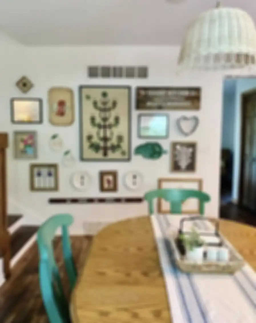 Desain dapur klasik minimalis sukses curi perhatian tetangga lantaran penampilan mewah. 10 foto inspirasinya langsung disimpan.