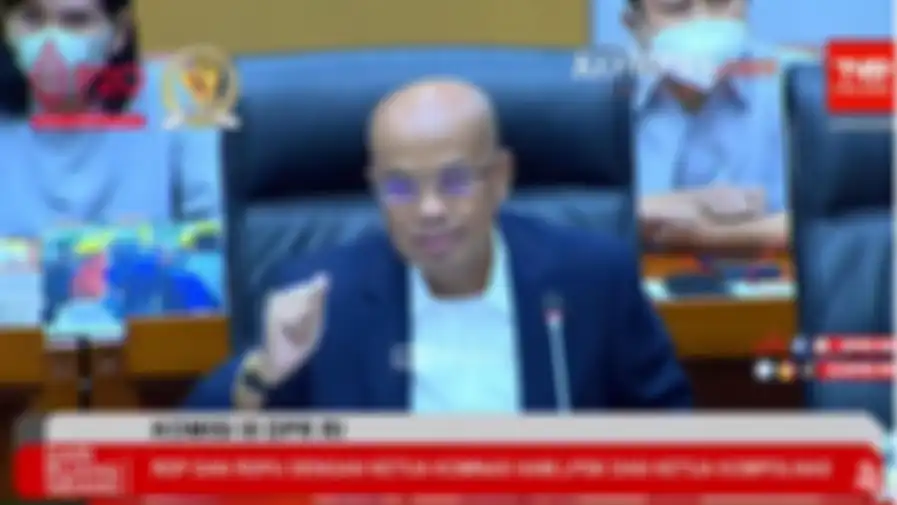 Tabiat asli anggota DPR di kasus Ferdy Sambo justru terbongkar usai mencecar Menko Polhukam Mahfud MD. Foto Fahri Hamzah sampai dibawa.
