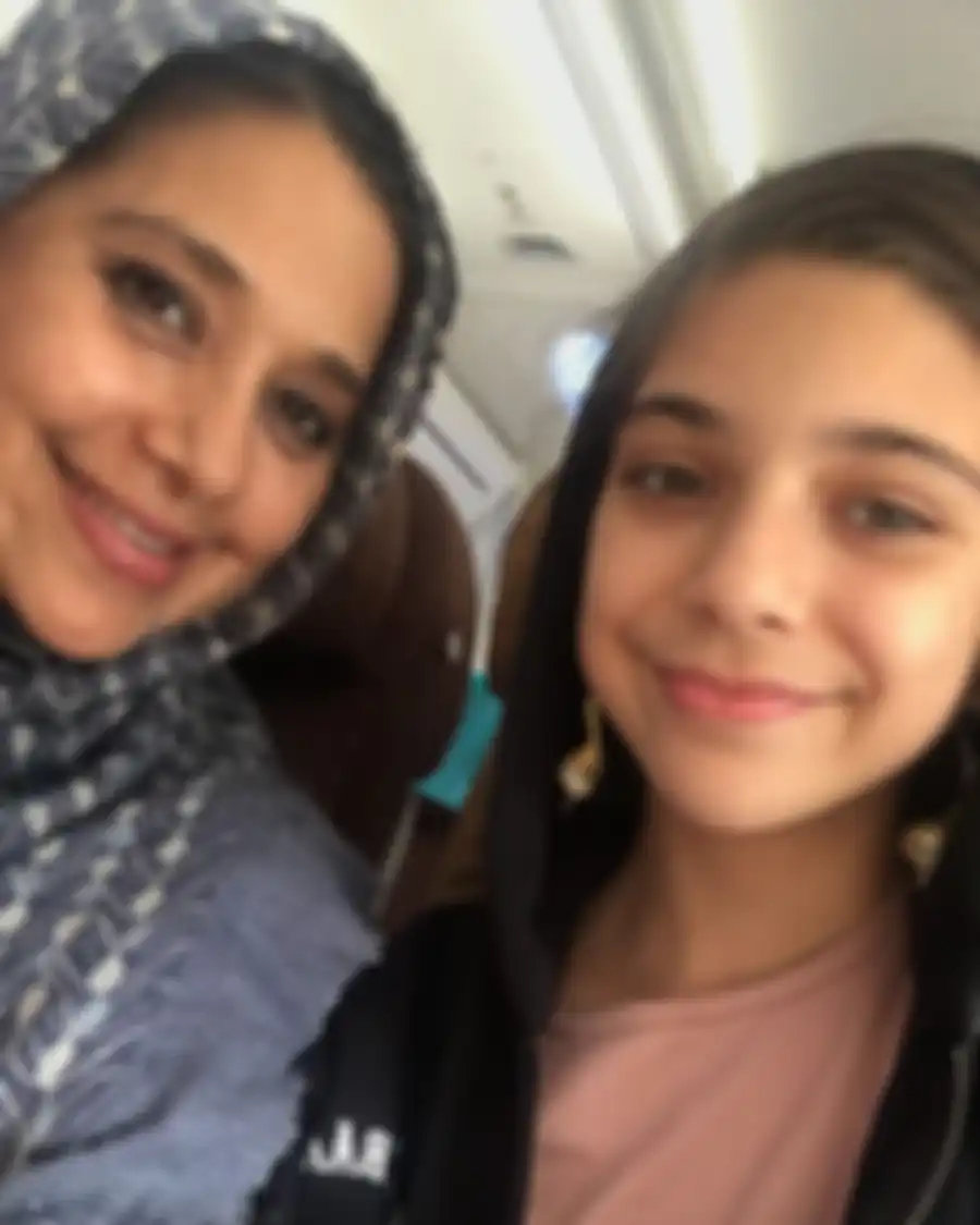 Ayu Azhari & Isabel Tramp