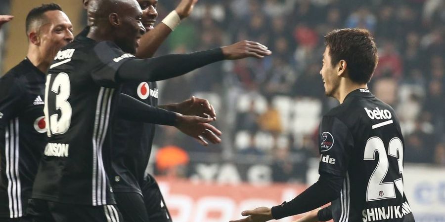 VIDEO - Cetak Dua Gol, Shinji Kagawa Jalani Debut Manis di Besiktas