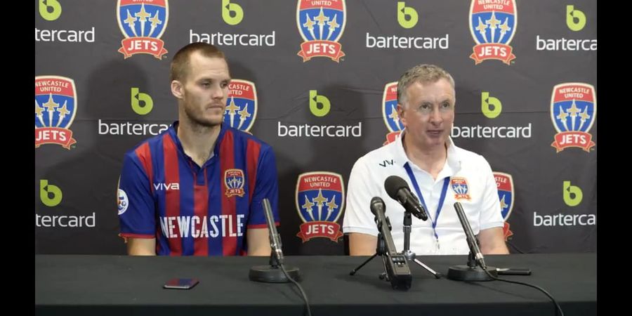 Ladeni Persija Selama 120 Menit, Pelatih Newcastle Jets Akui Timnya Kewalahan