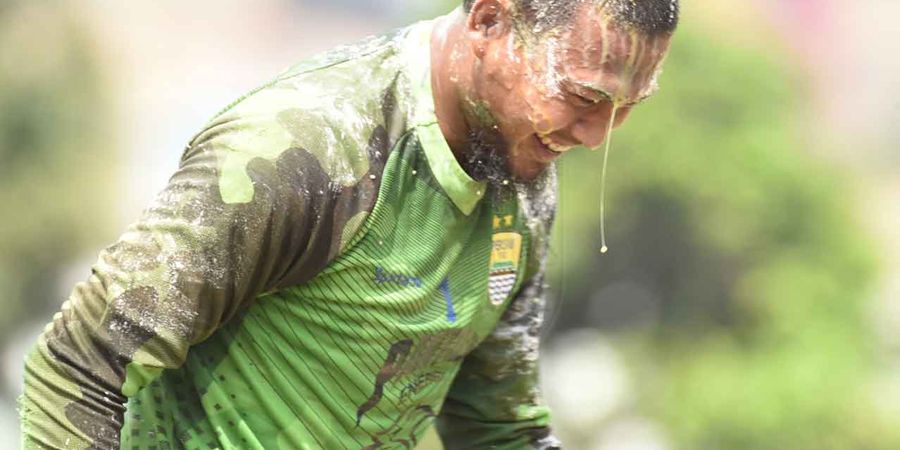 Injak Usia 26 Tahun, Kiper Persib Bandung Ungkap Harapan Jadi Juara