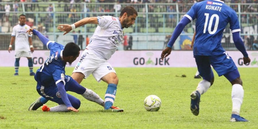 Milomir Seslija: Persib Tak Lebih Baik dari Arema FC