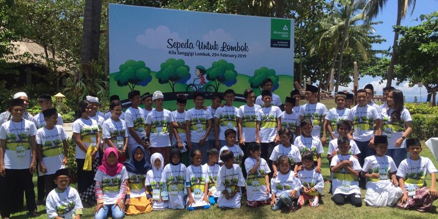 Donasi Sepeda Jadi Bentuk Komitmen Dimension Data untuk Lombok