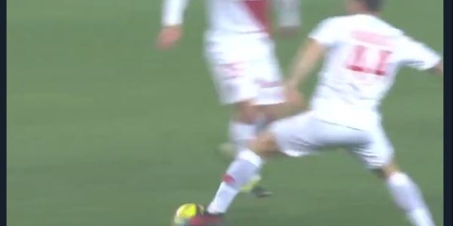 VIDEO - Umpan Ajaib Cesc Fabregas, Menipu Wonder Kid Liga Prancis