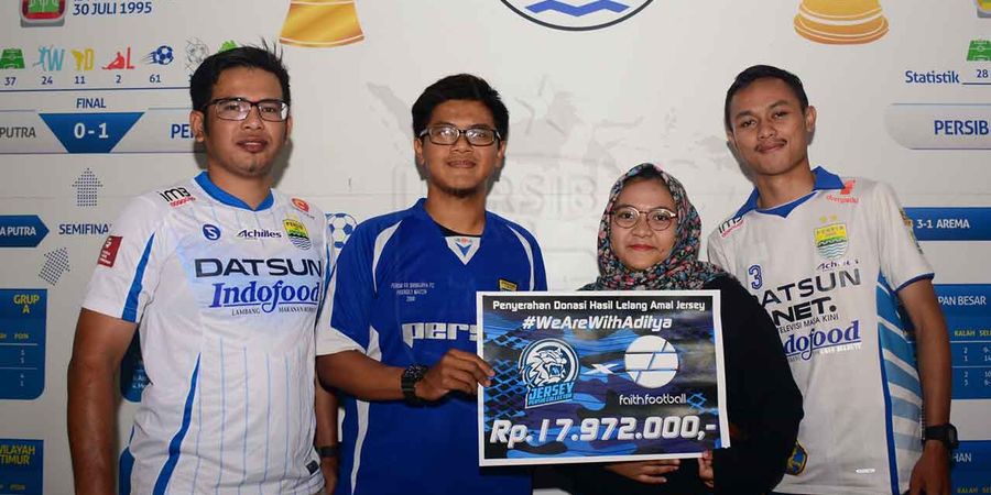 Komunitas Kolektor Jersey Persib Tunjukkan Simpati untuk Aditya