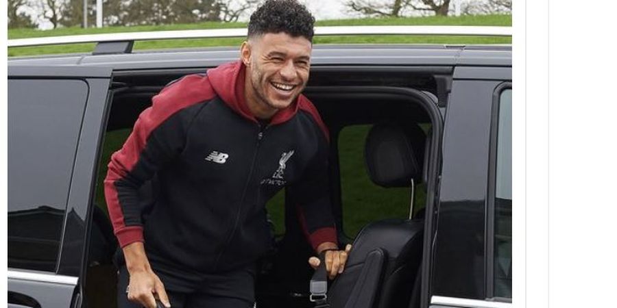 Minta Tos, Alex Oxlade-Chamberlain Bikin Marah Suporter Man United di Akhir Laga