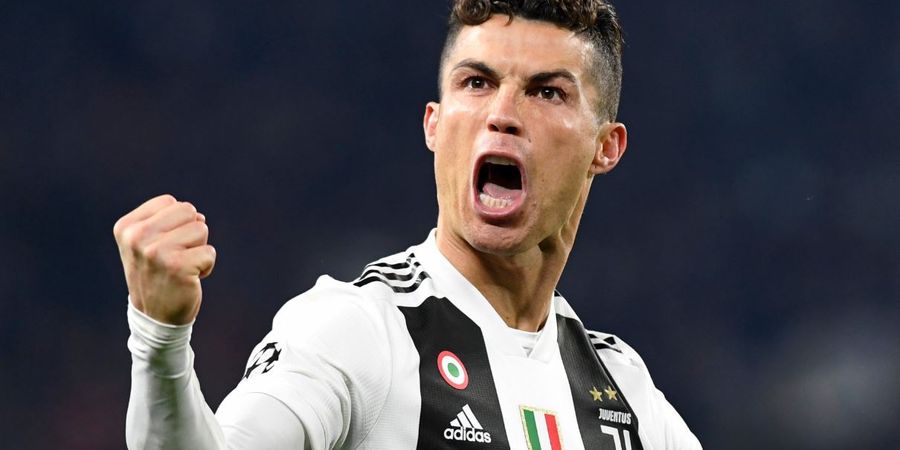 Diminta Tanda Tangan di Jersey Real Madrid, Ronaldo: yang Juventus Mana?