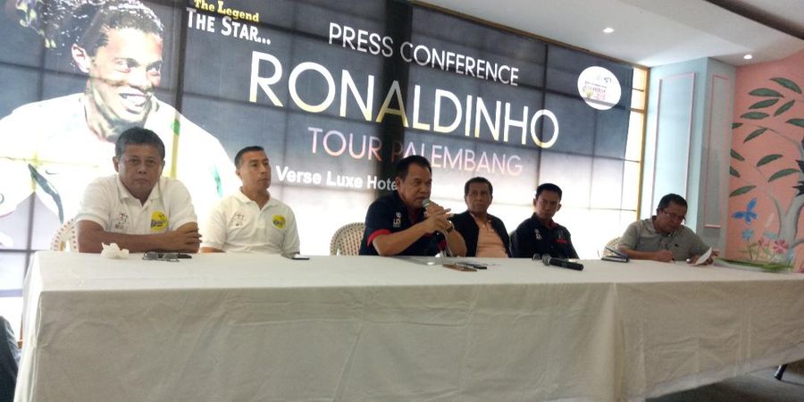 Alasan SUGBK Dipilih sebagai Lokasi Meet and Greet Ronaldinho