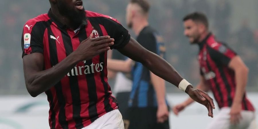 Tiemoue Bakayoko Bantah Menolak Dimainkan Pelatih AC Milan