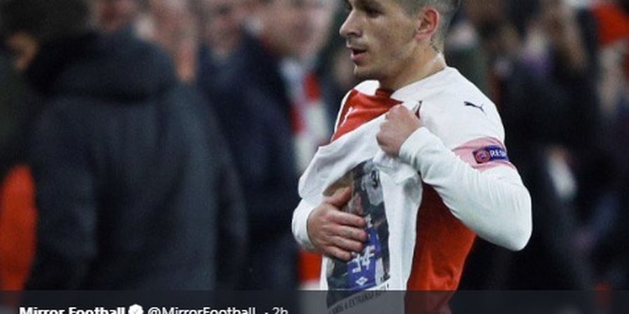 Selebrasi Menyentuh Gelandang Arsenal Usai 'Cetak Gol' ke Gawang Napoli