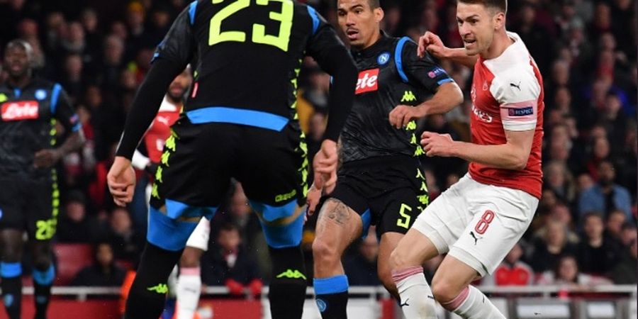 Babak I Arsenal Vs Napoli - Ramsey dan Torreira Bawa Arsenal Unggul