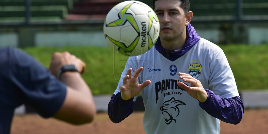 Aktivitas Para Winger Persib Selama Ramadan, Salah Satunya Seorang Mualaf Esteban Vizcarra