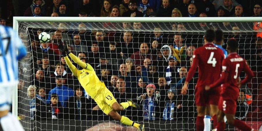 Cetak Rekor Cleansheet, Alisson Dipuji Mantan Kiper Liverpool