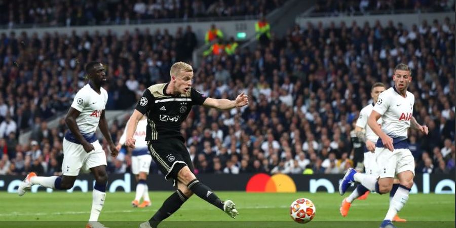 Donny van de Beek, Mantan Duet Ezra Walian yang Sukses Terbangkan Ajax